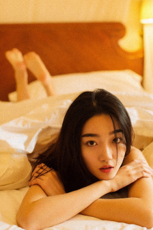 窗户口吹喇叭